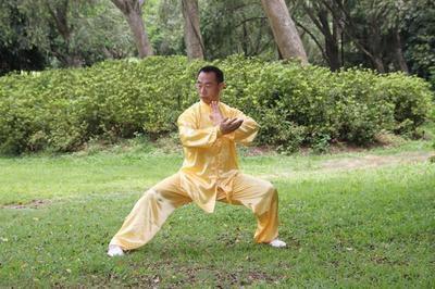 老年人堅持打太極會帶來哪些改變-易網健康<a href=http://www.xllyou.com/jkys/ target=_blank class=infotextkey>養生</a>網 老年人堅持打太極會帶來哪些改變