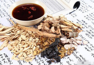 服用中藥的期間這四種食物需要遠(yuǎn)離-易網(wǎng)健康<a href=http://www.xllyou.com/jkys/ target=_blank class=infotextkey>養(yǎng)生</a>網(wǎng) 服用中藥的期間這四種食物需要遠(yuǎn)離