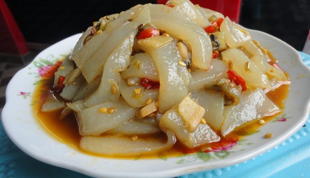 魔芋不僅美味還低熱量怎么煮更好吃-易網(wǎng)健康<a href=http://www.xllyou.com/jkys/ target=_blank class=infotextkey>養(yǎng)生</a>網(wǎng) 魔芋不僅美味還低熱量怎么煮更好吃