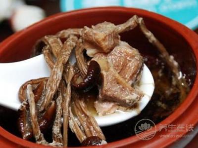 茶樹菇排骨湯的做法 茶樹菇的營養(yǎng)價值