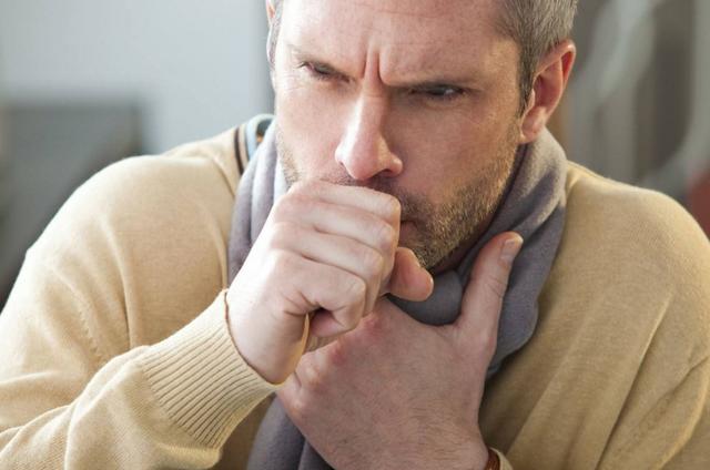 秋季養生的重點有哪些秋季的肺部保護-易網<a href=http://www.xllyou.com/ target=_blank class=infotextkey>健康養生</a>網 秋季養生的重點有哪些秋季的肺部保護