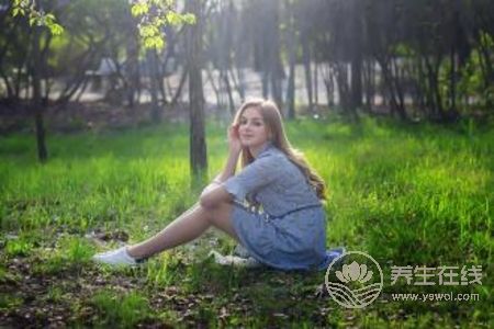 翹臀有什么好處?男人練翹臀的方法有哪些?-易網(wǎng)<a href=http://www.xllyou.com/ target=_blank class=infotextkey>健康養(yǎng)生</a>網(wǎng) 翹臀有什么好處?男人練翹臀的方法有哪些?