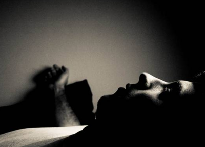 造成失眠早醒的原因有哪些以及促進睡眠的方法-易網健康<a href=http://www.xllyou.com/jkys/ target=_blank class=infotextkey>養生</a>網 造成失眠早醒的原因有哪些以及促進睡眠的方法