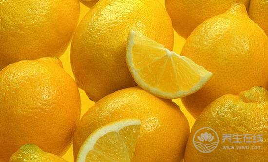 最I(lǐng)N檸檬減肥 減肥美白樣樣行-易網(wǎng)健康<a href=http://www.xllyou.com/jkys/ target=_blank class=infotextkey>養(yǎng)生</a>網(wǎng) 最I(lǐng)N檸檬減肥 減肥美白樣樣行