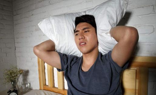 導致失眠的原因有哪些調理好五臟擁有好睡眠-易網健康<a href=http://www.xllyou.com/jkys/ target=_blank class=infotextkey>養生</a>網 導致失眠的原因有哪些調理好五臟擁有好睡眠