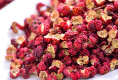 每天用花椒敷肚臍堅持半個月會有好處