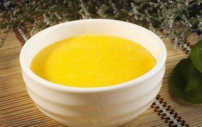 玉米粥的營(yíng)養(yǎng)價(jià)值吃玉米粥對(duì)身體有什么好處-易網(wǎng)健康<a href=http://www.xllyou.com/jkys/ target=_blank class=infotextkey>養(yǎng)生</a>網(wǎng) 玉米粥的營(yíng)養(yǎng)價(jià)值吃玉米粥對(duì)身體有什么好處