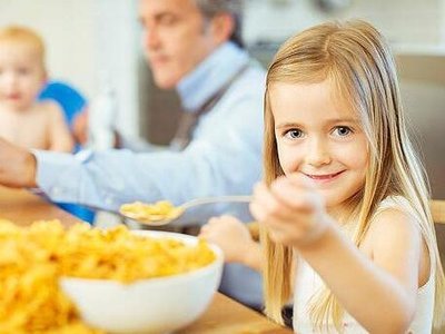 兒童想要補(bǔ)鋅的話吃哪幾種藥物效果更好-易網(wǎng)健康<a href=http://www.xllyou.com/jkys/ target=_blank class=infotextkey>養(yǎng)生</a>網(wǎng) 兒童想要補(bǔ)鋅的話吃哪幾種藥物效果更好