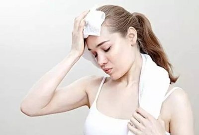 出汗對與身體以及皮膚有哪些好處-易網健康<a href=http://www.xllyou.com/jkys/ target=_blank class=infotextkey>養生</a>網 出汗對與身體以及皮膚有哪些好處