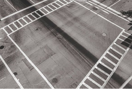 臉部皺紋該如何消除?-易網(wǎng)健康<a href=http://www.xllyou.com/jkys/ target=_blank class=infotextkey>養(yǎng)生</a>網(wǎng) 臉部皺紋該如何消除?