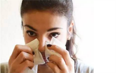 為什么用凡士林去黑頭反而越來越多-易網健康<a href=http://www.xllyou.com/jkys/ target=_blank class=infotextkey>養生</a>網 為什么用凡士林去黑頭反而越來越多