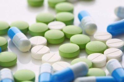 扁桃體發(fā)炎有哪些人們首選的抗生素-易網(wǎng)健康<a href=http://www.xllyou.com/jkys/ target=_blank class=infotextkey>養(yǎng)生</a>網(wǎng) 扁桃體發(fā)炎有哪些人們首選的抗生素