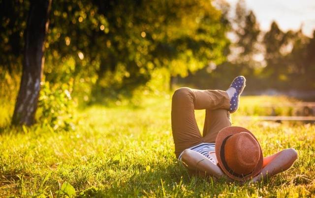 太陽能給機(jī)體補(bǔ)充維生素但這個(gè)時(shí)間不要曬太陽