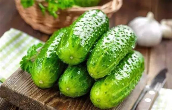 女生如何養(yǎng)顏排毒 女性排毒養(yǎng)顏技巧-易網(wǎng)健康<a href=http://www.xllyou.com/jkys/ target=_blank class=infotextkey>養(yǎng)生</a>網(wǎng) 女生如何養(yǎng)顏排毒 女性排毒養(yǎng)顏技巧