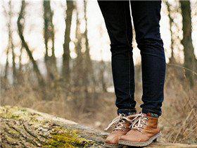 老人經常會覺得小腿痛是什么原因-易網健康<a href=http://www.xllyou.com/jkys/ target=_blank class=infotextkey>養生</a>網 老人經常會覺得小腿痛是什么原因