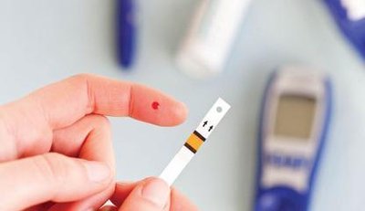 這五個不好的習慣會導致血糖值飆升-易網健康<a href=http://www.xllyou.com/jkys/ target=_blank class=infotextkey>養生</a>網 這五個不好的習慣會導致血糖值飆升