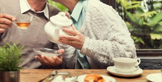 如何判斷家里老人腦供血不足的一些癥狀-易網<a href=http://www.xllyou.com/ target=_blank class=infotextkey>健康養生</a>網 如何判斷家里老人腦供血不足的一些癥狀