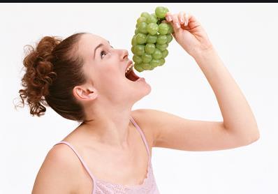 女生睡覺到底要不要穿內衣解答