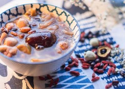 講解4種有效緩解風(fēng)寒濕邪引起的頭痛的方法