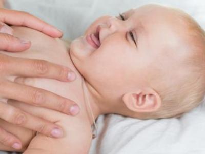 對寶寶唱歌開發(fā)智力有用嗎