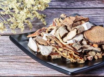 長期胡亂扭動脖子對頸椎關節(jié)有哪些傷害