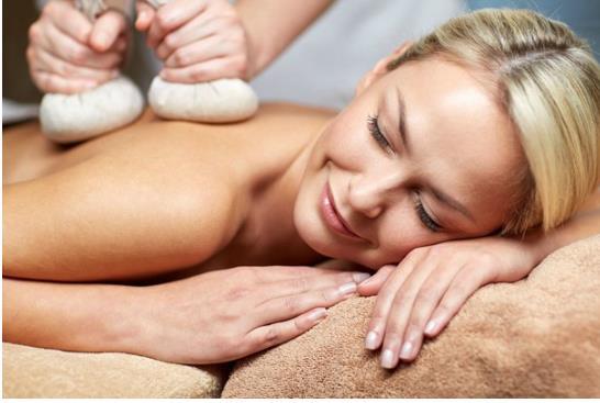 腳部養(yǎng)生之做足底按摩對身體有哪些改變-易網(wǎng)<a href=http://www.xllyou.com/ target=_blank class=infotextkey>健康養(yǎng)生</a>網(wǎng) 腳部養(yǎng)生之做足底按摩對身體有哪些改變