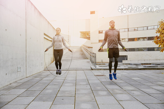 上班族該如何健康地午休-易網<a href=http://www.xllyou.com/ target=_blank class=infotextkey>健康養生</a>網 上班族該如何健康地午休