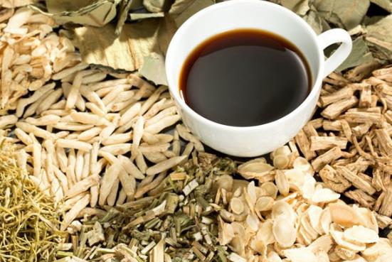 產(chǎn)后應該如何選擇飲食利于分泌乳汁身體恢復