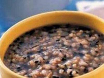 白芝麻粥怎樣熬 白芝麻粥的做法小技巧