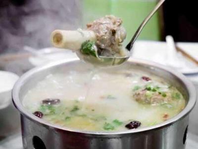 羊骨頭粥怎么做美味 羊骨頭粥的做法實例教程