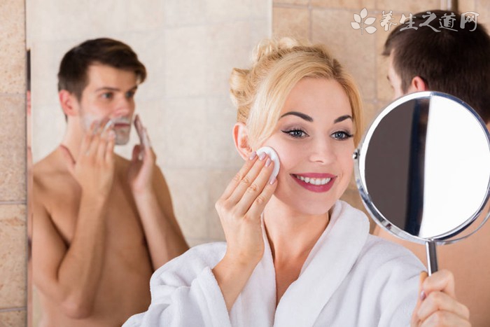 什么原因會導致皮膚痤瘡-易網(wǎng)健康<a href=http://www.xllyou.com/jkys/ target=_blank class=infotextkey>養(yǎng)生</a>網(wǎng) 什么原因會導致皮膚痤瘡