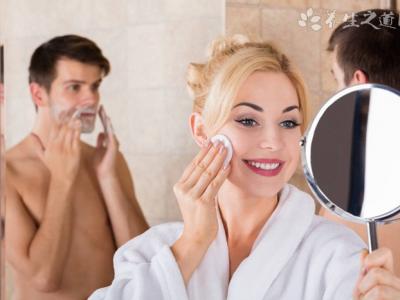 什么原因會(huì)導(dǎo)致皮膚痤瘡