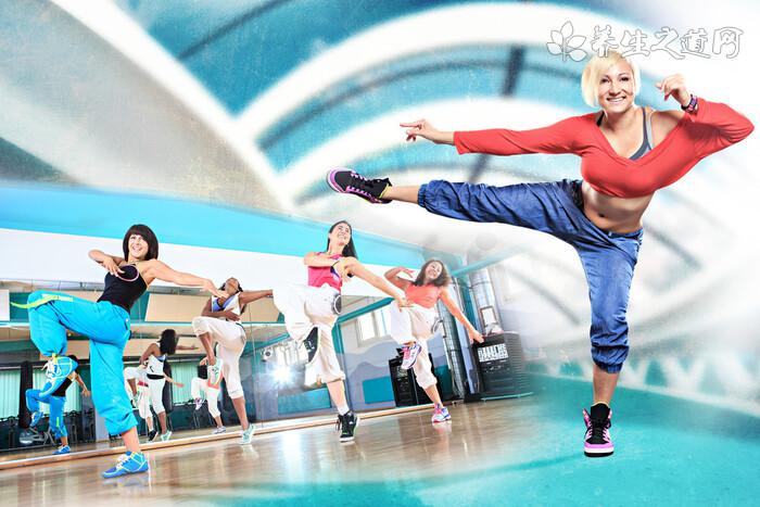 適合上班族的運動有哪些-易網健康<a href=http://www.xllyou.com/jkys/ target=_blank class=infotextkey>養生</a>網 適合上班族的運動有哪些