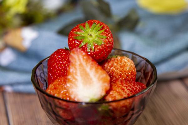 草莓和車厘子可以一起吃嗎 草莓和車厘子的功效作用