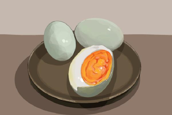 咸鴨蛋怎么做才會(huì)出油 鴨蛋的功效和作用