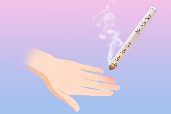 三伏天艾灸注意事項 三伏天艾灸的禁忌人群-易網健康養生網 三伏天艾灸注意事項 三伏天艾灸的禁忌人群