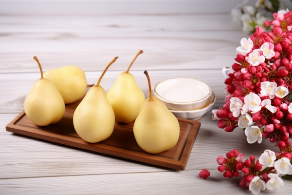 梨和什么煮止咳化痰效果好 推薦和梨搭配效果好的食材-易網健康<a href=http://www.xllyou.com/jkys/ target=_blank class=infotextkey>養生</a>網 梨和什么煮止咳化痰效果好 推薦和梨搭配效果好的食材