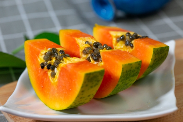 補肝的食物有哪些 人們常吃的護肝食物-易網健康<a href=http://www.xllyou.com/jkys/ target=_blank class=infotextkey>養生</a>網 補肝的食物有哪些 人們常吃的護肝食物