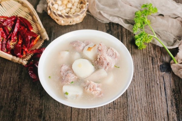 補肺氣的食物有哪些 補肺的食療推薦-易網<a href=http://www.xllyou.com/ target=_blank class=infotextkey>健康養生</a>網 補肺氣的食物有哪些 補肺的食療推薦