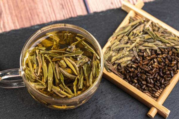 容易上火體質(zhì)怎么調(diào)理 經(jīng)常上火的人是陰虛還是陽虛-易網(wǎng)<a href=http://www.xllyou.com/ target=_blank class=infotextkey>健康養(yǎng)生</a>網(wǎng) 容易上火體質(zhì)怎么調(diào)理 經(jīng)常上火的人是陰虛還是陽虛