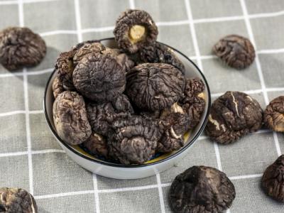 干香菇保質(zhì)期多長時間 干蘑菇放了三年還能吃嗎