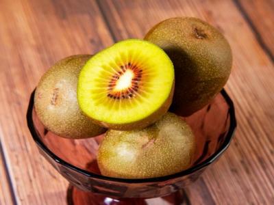 獼猴桃怎樣存放才會熟透 熟透的獼猴桃的保存方法