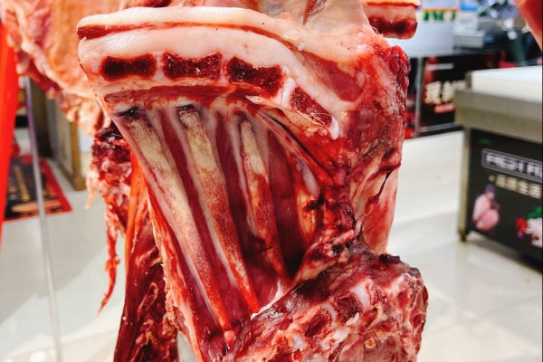 帶狀皰疹能吃羊肉嗎-易網<a href=http://www.xllyou.com/ target=_blank class=infotextkey>健康養生</a>網 帶狀皰疹能吃羊肉嗎