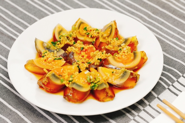 痛風(fēng)能不能吃皮蛋-易網(wǎng)健康<a href=http://www.xllyou.com/jkys/ target=_blank class=infotextkey>養(yǎng)生</a>網(wǎng) 痛風(fēng)能不能吃皮蛋