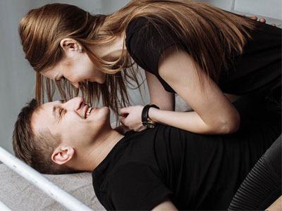 男女行房交歡一周幾次最適宜？