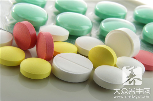 屈螺酮能連吃三個月嗎-易網<a href=http://www.xllyou.com/ target=_blank class=infotextkey>健康養生</a>網 屈螺酮能連吃三個月嗎