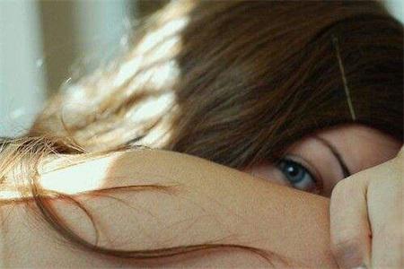 女性私處發黑的原因，是和性生活頻繁有關嗎？