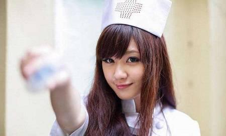 放蕩護(hù)士口述自己第一次滾床單感覺又濕又爽,閨蜜一直拿這件事笑話她-易網(wǎng)健康養(yǎng)生網(wǎng) 放蕩護(hù)士口述自己第一次滾床單感覺又濕又爽,閨蜜一直拿這件事笑話她