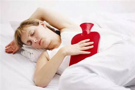 女性長(zhǎng)子宮肌瘤嚴(yán)重嗎，多大需要做手術(shù)治療