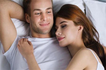 男性發揮性愛技巧要注意兩點，不然很難喚起對方的性欲